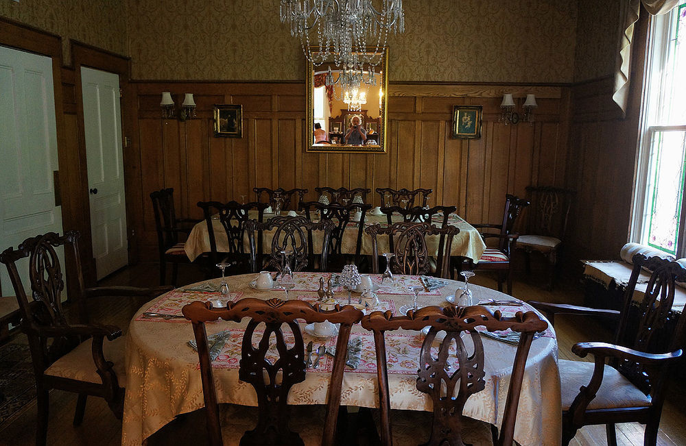The Secret Garden Inn Kingston Extérieur photo